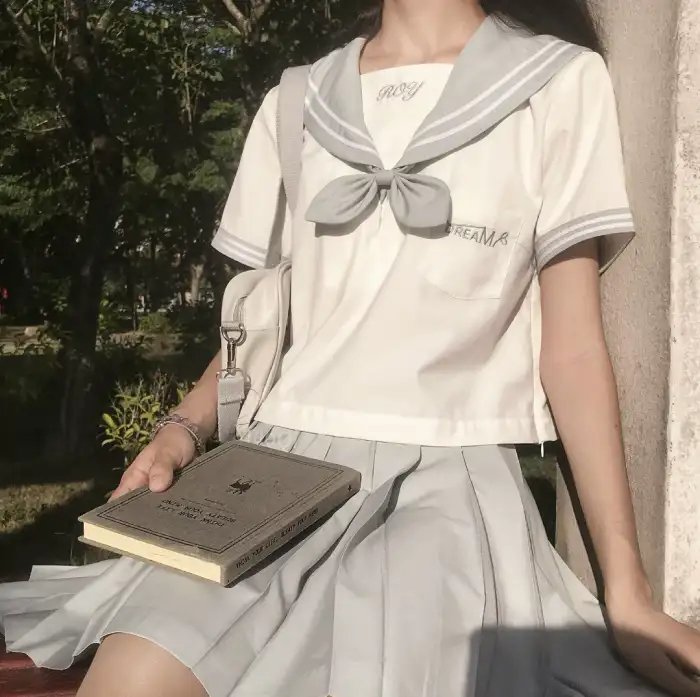 魔女的秘密契约